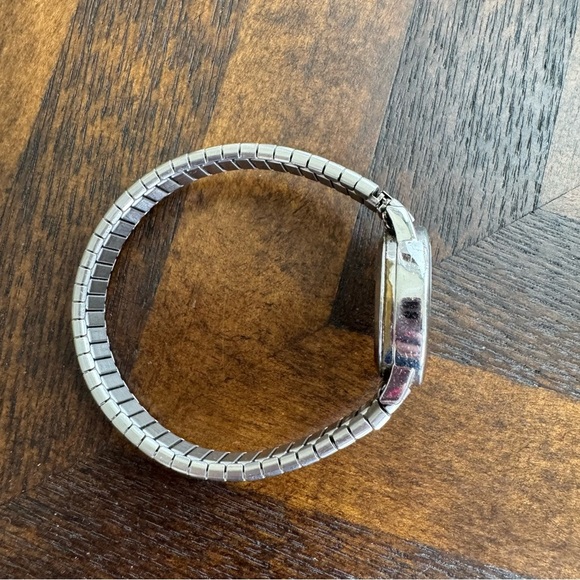 Timex Silver Stretch Band Watch - Picture 3 of 6